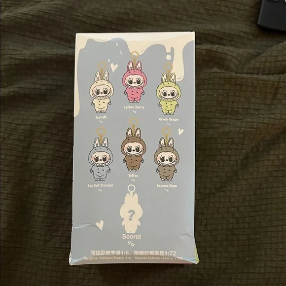 The Monsters ‘Exciting Macaron’ Lychee Berry Labubu - Picture 3 of 8